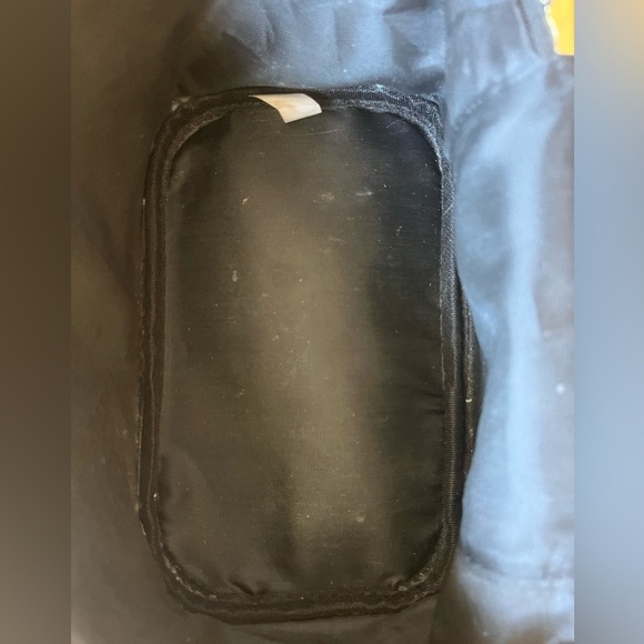 Paris MakeUp Bag - Picture 7 of 9